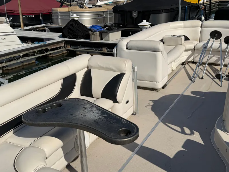 Slide: The Image of Premier 250 Grand Majestic 2007 - 15