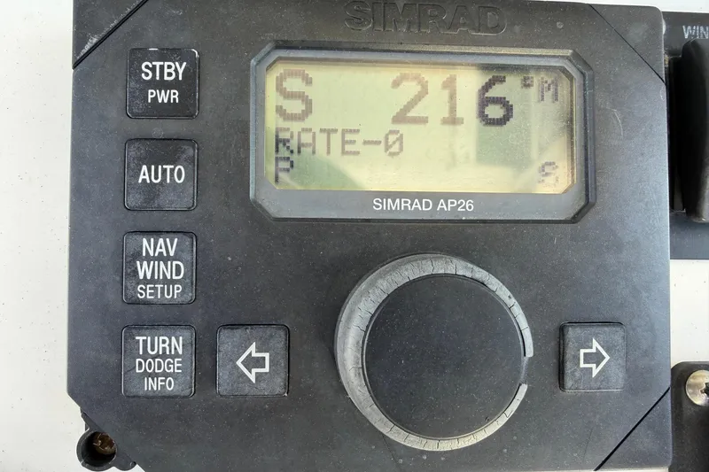 Slide: The Image of Simrad AP26 autopilot display on 2004 Boston Whaler 270 Outrage boat. - 25