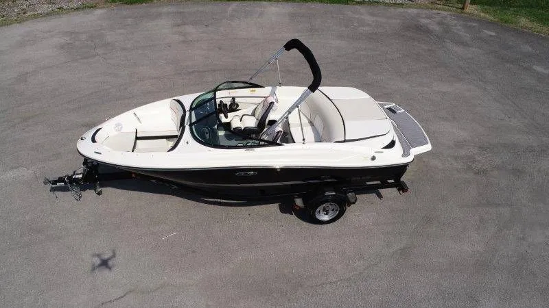 The Image of Sea Ray 190 Sport 2014 - 1