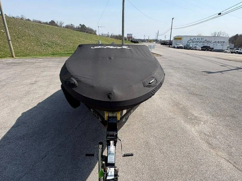 Slide: The Image of Sea Ray 190 Sport 2014 - 18