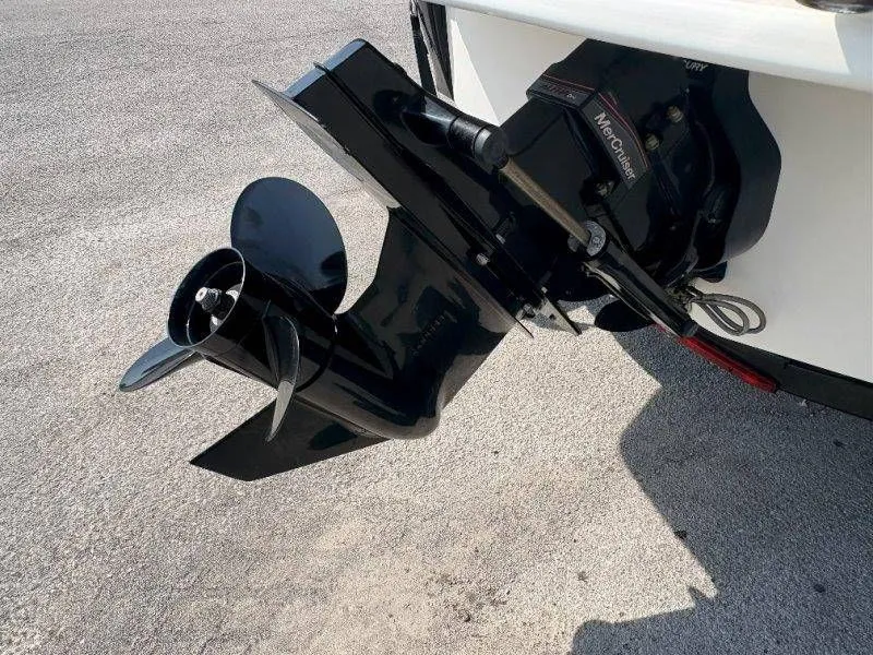 Slide: The Image of Sea Ray 190 Sport 2014 - 42