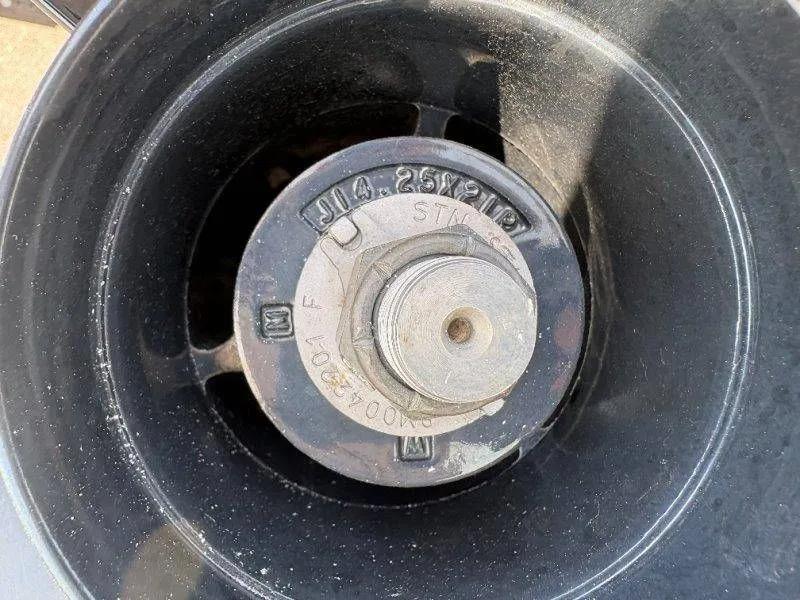 Slide: The Image of Sea Ray 190 Sport 2014 - 43