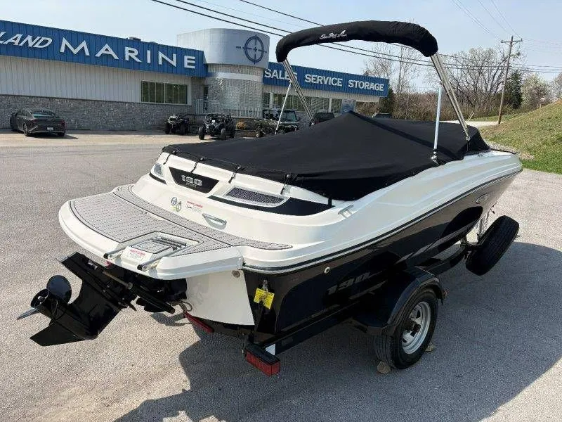 Slide: The Image of Sea Ray 190 Sport 2014 - 83