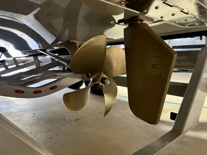 Slide: The Image of Underside of a 2021 Supra SE 450 boat with propeller. - 39