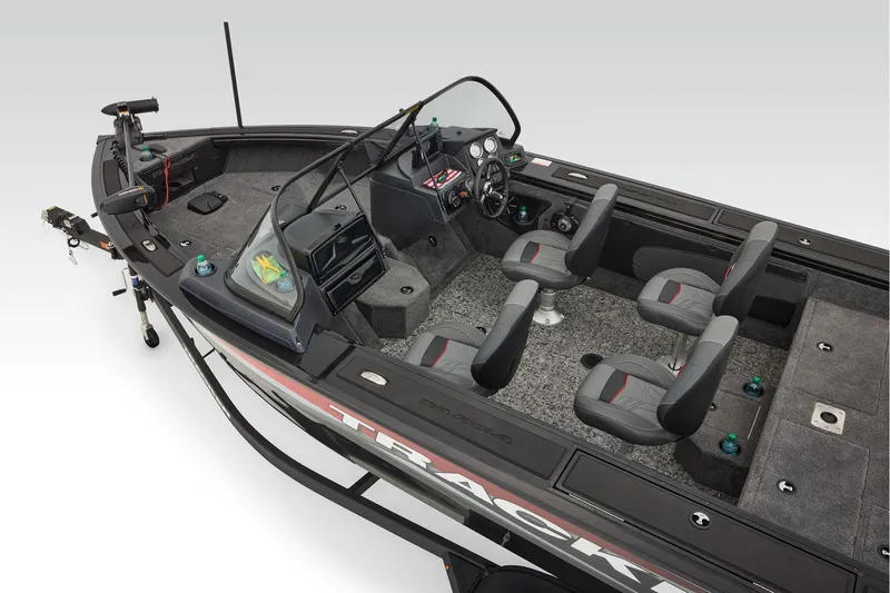 Slide: The Image of Tracker Targa V-19 WT 2026 - 27