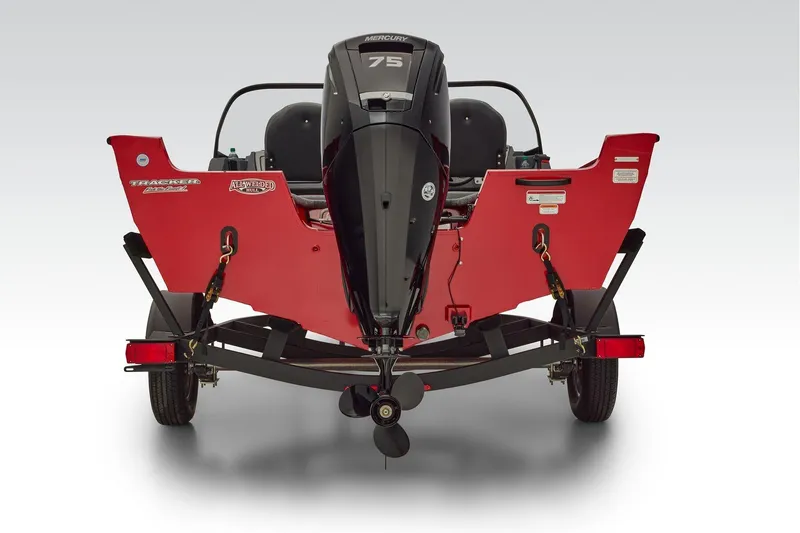 Slide: The Image of Tracker Pro Guide V-16 WT 2026 - 44