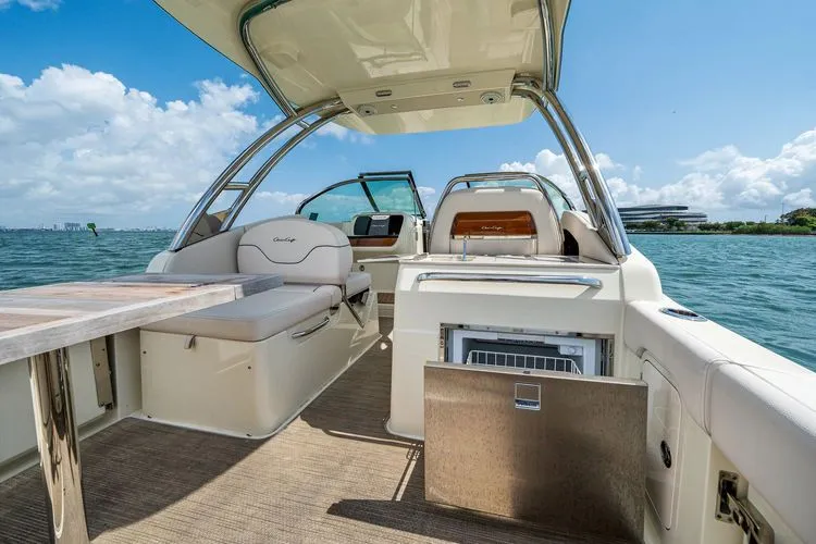 Slide: The Image of 2024 Chris-craft Calypso 28 - Image 22 - 22