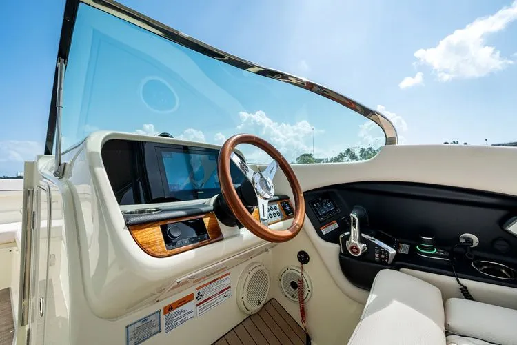 Slide: The Image of 2024 Chris-craft Calypso 28 - Image 29 - 29