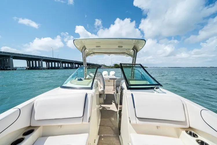 Slide: The Image of 2024 Chris-craft Calypso 28 - Image 33 - 33