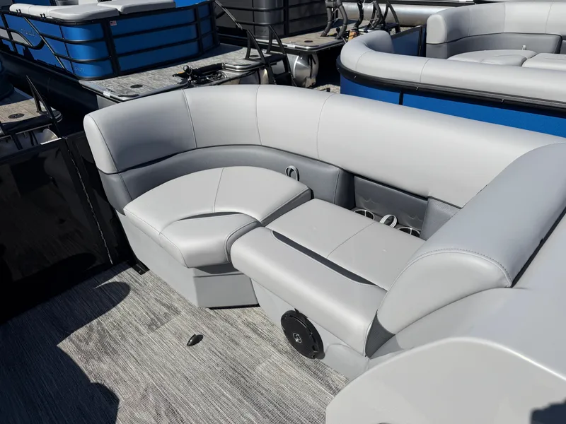 Slide: The Image of Bentley Pontoons Legacy 200 Cruise 2026 - 10