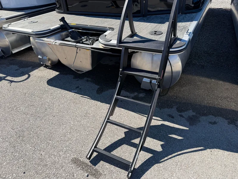 Slide: The Image of Bentley Pontoons Legacy 200 Cruise 2026 - 22