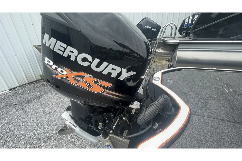 Slide: The Image of Legend V20 2017 - 21