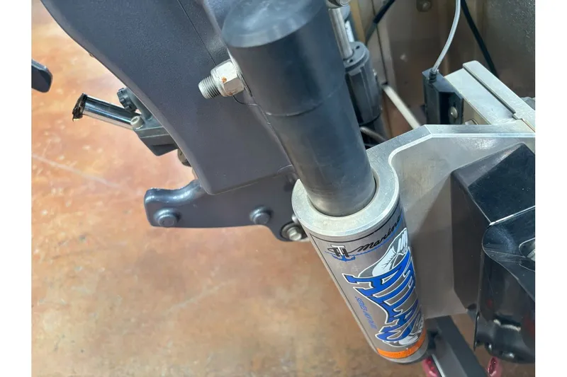 Slide: The Image of Skeeter FXR20 Select 2023 - 21