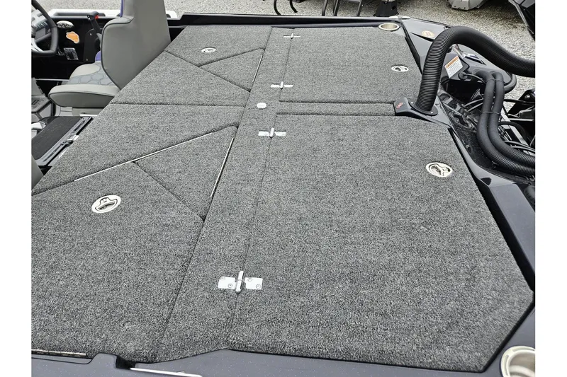 Slide: The Image of Bass Cat Lynx STS 2026 - 22