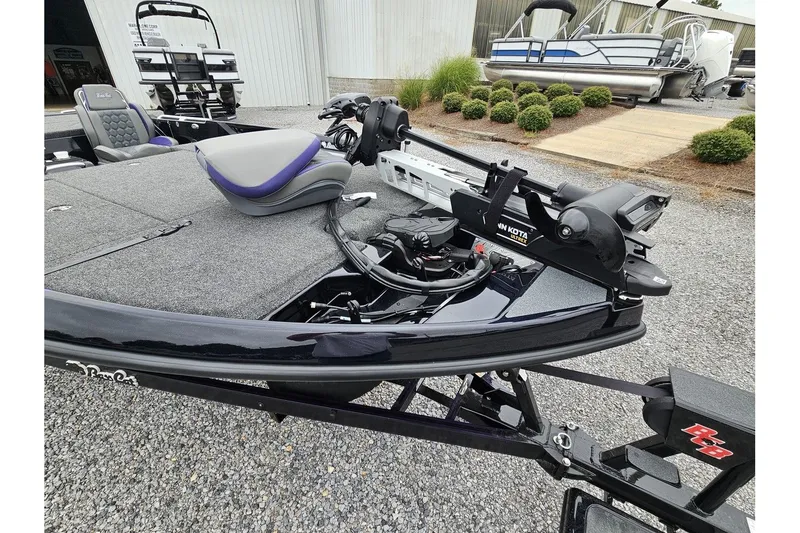 Slide: The Image of Bass Cat Lynx STS 2026 - 4