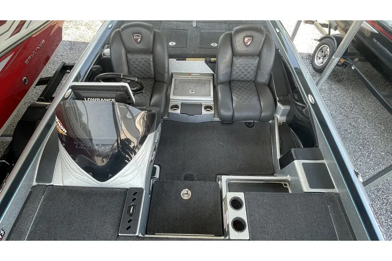 Slide: The Image of Triton 21 TrX 2018 - 12