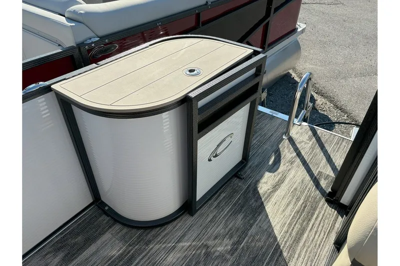 Slide: The Image of Crest Classic LX 200L 2024 - 11