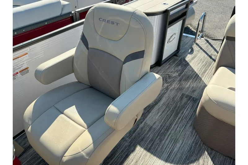 Slide: The Image of Crest Classic LX 200L 2024 - 6