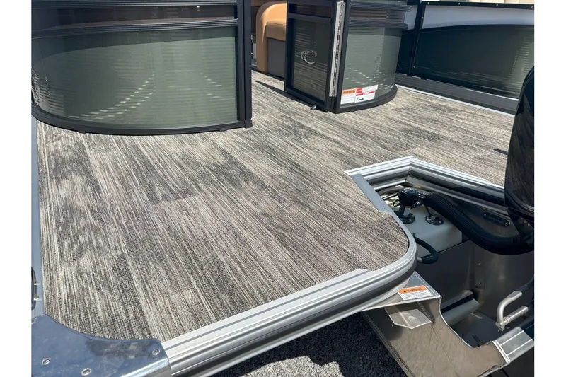 Slide: The Image of Crest Classic 200SLC 2025 - 3