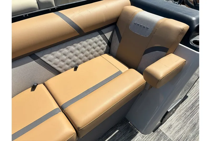 Slide: The Image of Crest Classic 200SLC 2025 - 6