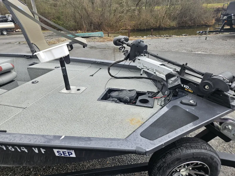 Slide: The Image of G3 Sportsman 1610 Vinyl 2021 - 5