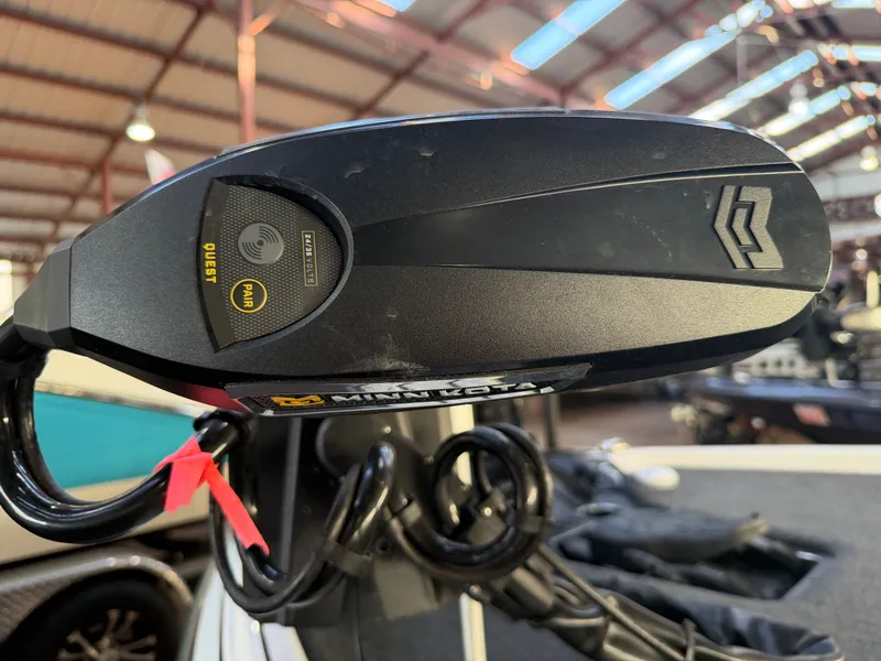 Slide: The Image of Skeeter FX20 Limited Edition 2025 - 6