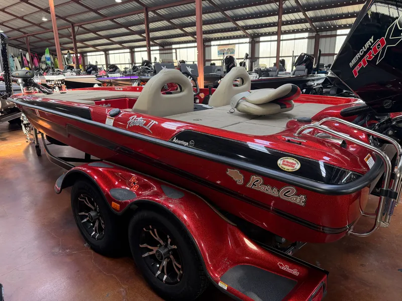 Slide: The Image of Bass Cat Pantera II 2023 - 3