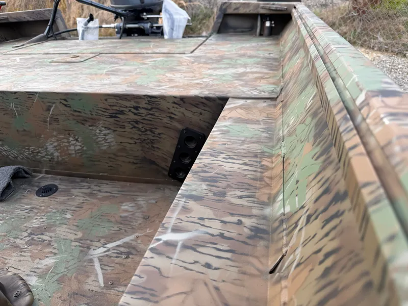 Slide: The Image of G3 Gator Tough 17 CC 2026 - 12