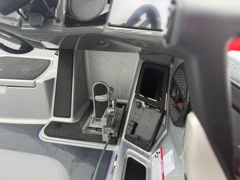 Slide: The Image of Ikon LXE20 2026 - 17