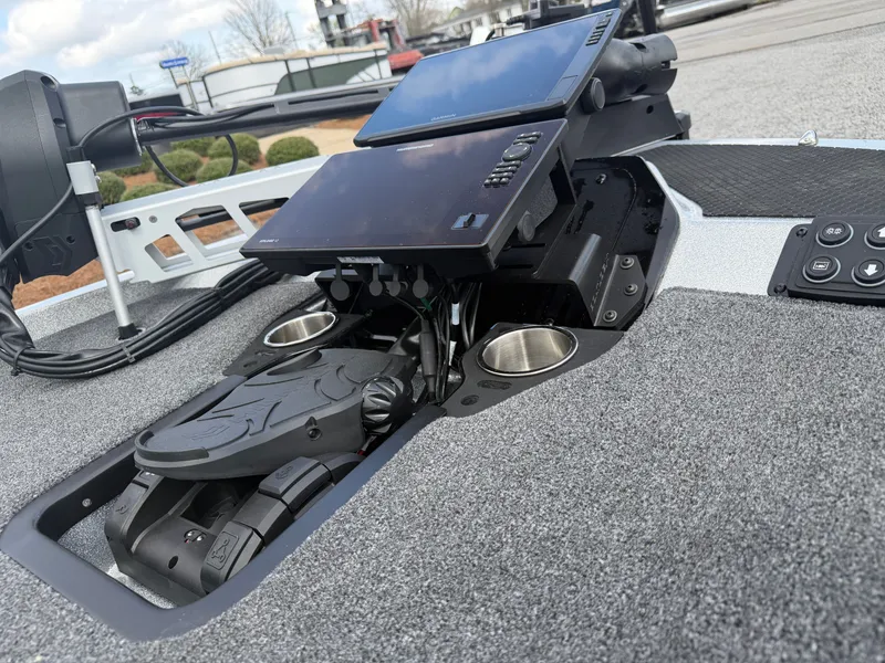 Slide: The Image of Ikon LXE20 2026 - 8