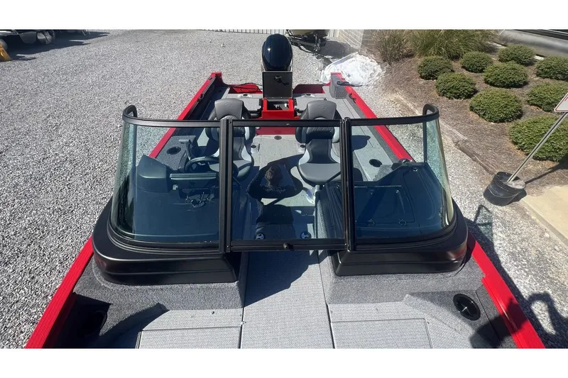 Slide: The Image of G3 Angler V 178 F 2026 - 23