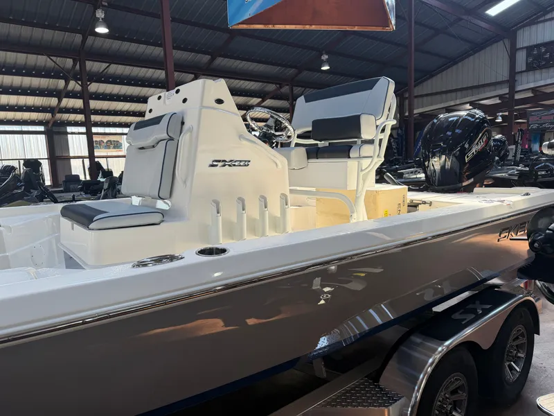 The Image of Skeeter SX221 2026 - 1