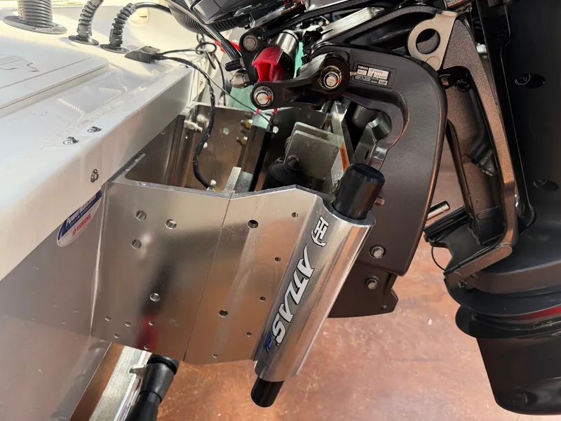 Slide: The Image of Skeeter SX221 2026 - 19