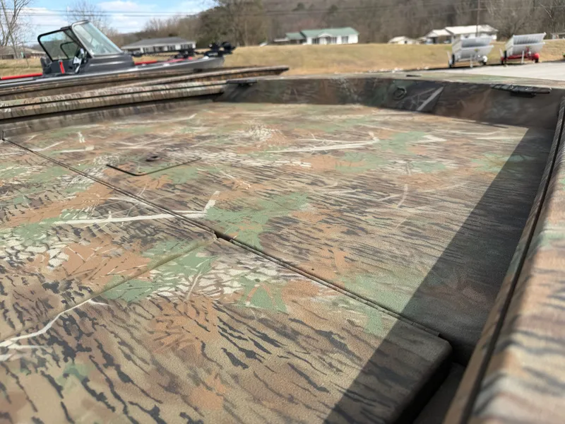 Slide: The Image of G3 Gator Tough 18 CC 2026 - 10