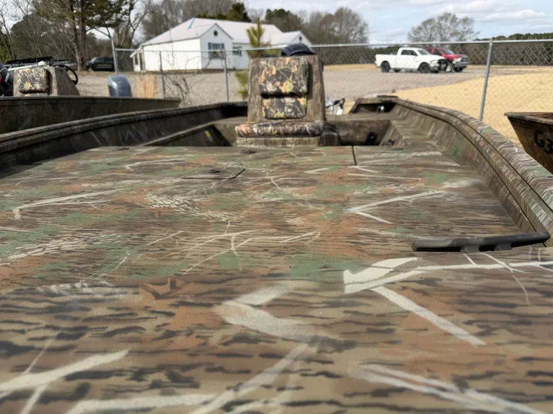 Slide: The Image of G3 Gator Tough 18 CC 2026 - 12