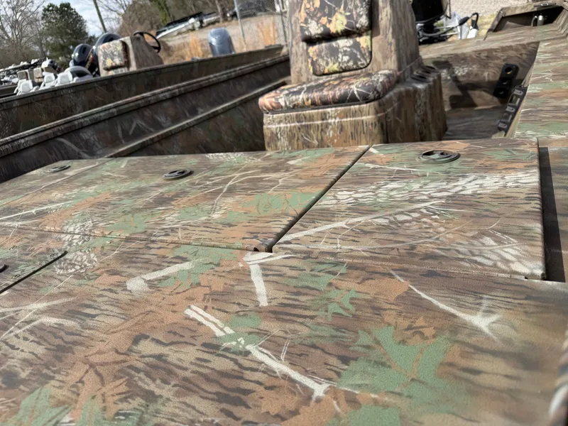 Slide: The Image of G3 Gator Tough 18 CC 2026 - 13