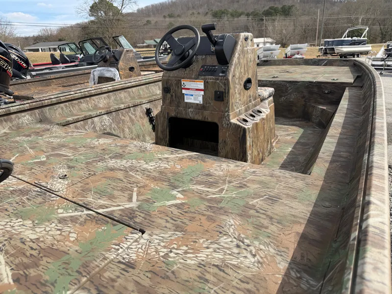 Slide: The Image of G3 Gator Tough 18 CC 2026 - 6