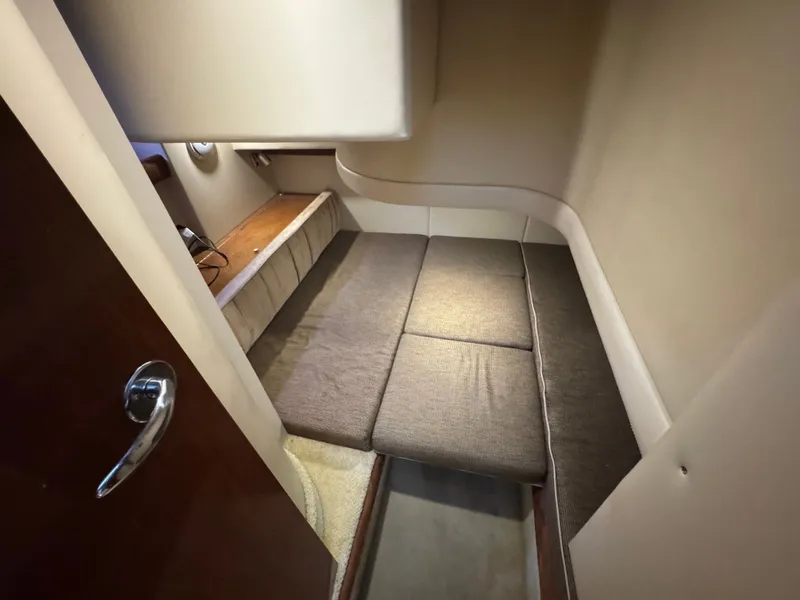 Slide: The Image of Meridian 341 Sedan 2006 - 16