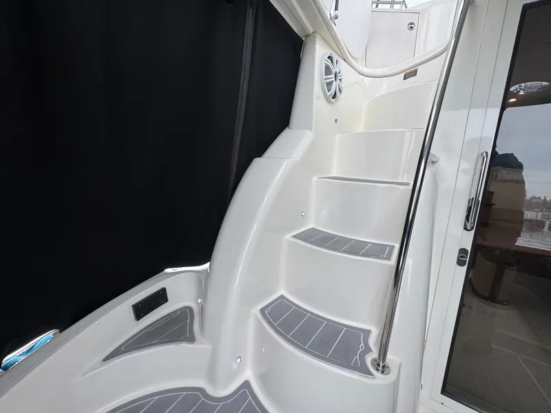 Slide: The Image of Meridian 341 Sedan 2006 - 3