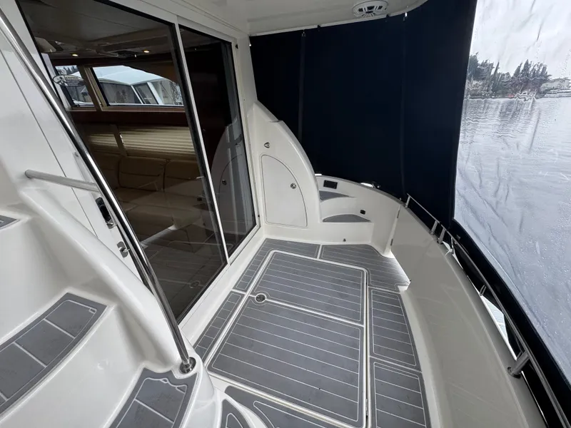 Slide: The Image of Meridian 341 Sedan 2006 - 4