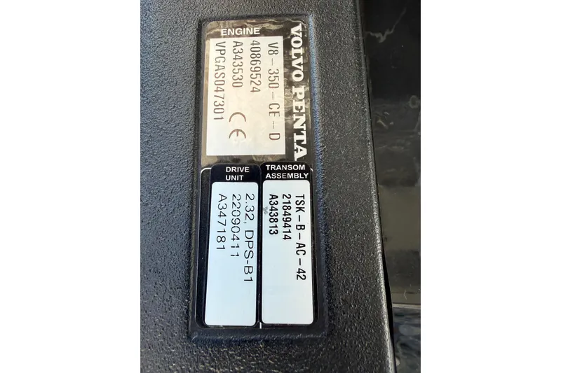 Slide: The Image of Volvo Penta engine label on 2015 Cruisers Yachts 338 Bow Rider, showing specifications and serial numbers. - 28