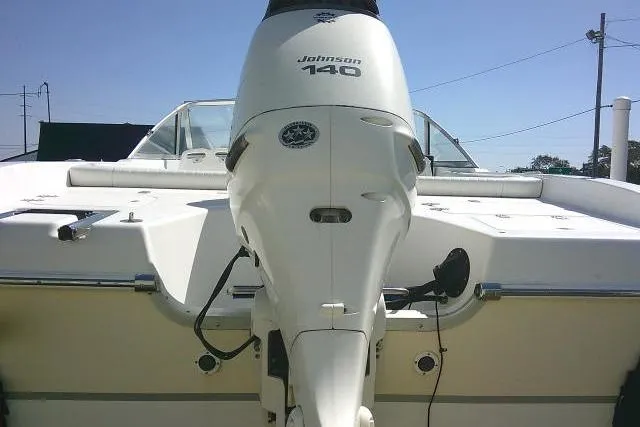 Slide: The Image of 2005 Sea Pro 195 Fish & Ski boat with Johnson 140 outboard motor. - 7