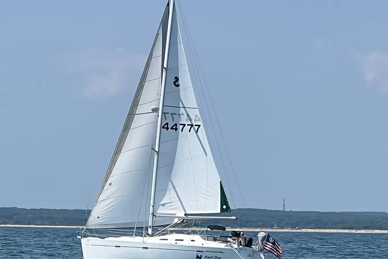 The Image of Sailing yacht Beneteau 393 from 2001 on open water with clear skies. - 0