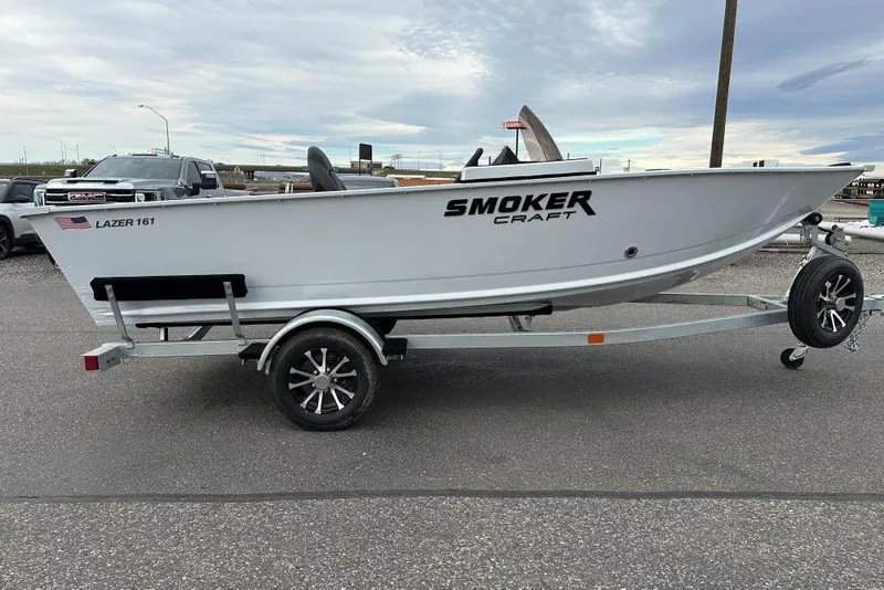 The Image of Smoker Craft Lazer 161 2026 - undefined