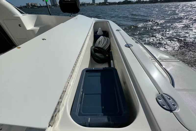 Slide: The Image of Storage compartment on 2005 Sea Ray 500 Sedan Bridge with ocean view. - 22