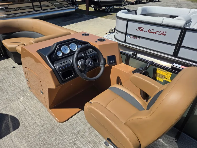 Slide: The Image of Interior of Bentley Pontoons Legacy 223 Swingback 2026. - 5