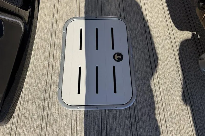 Slide: The Image of Hatch on Premier 330 Escalante 2026 boat deck, featuring sleek design and durable materials. - 35