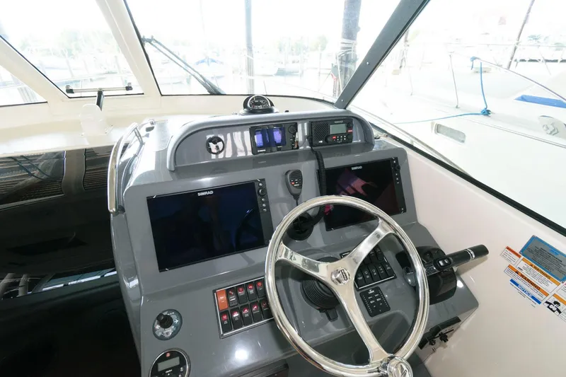 Slide: The Image of Pursuit OS 345 Offshore 2014 - 11