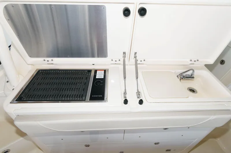 Slide: The Image of Pursuit OS 345 Offshore 2014 - 17