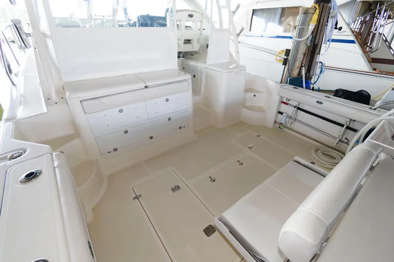 Slide: The Image of Pursuit OS 345 Offshore 2014 - 5